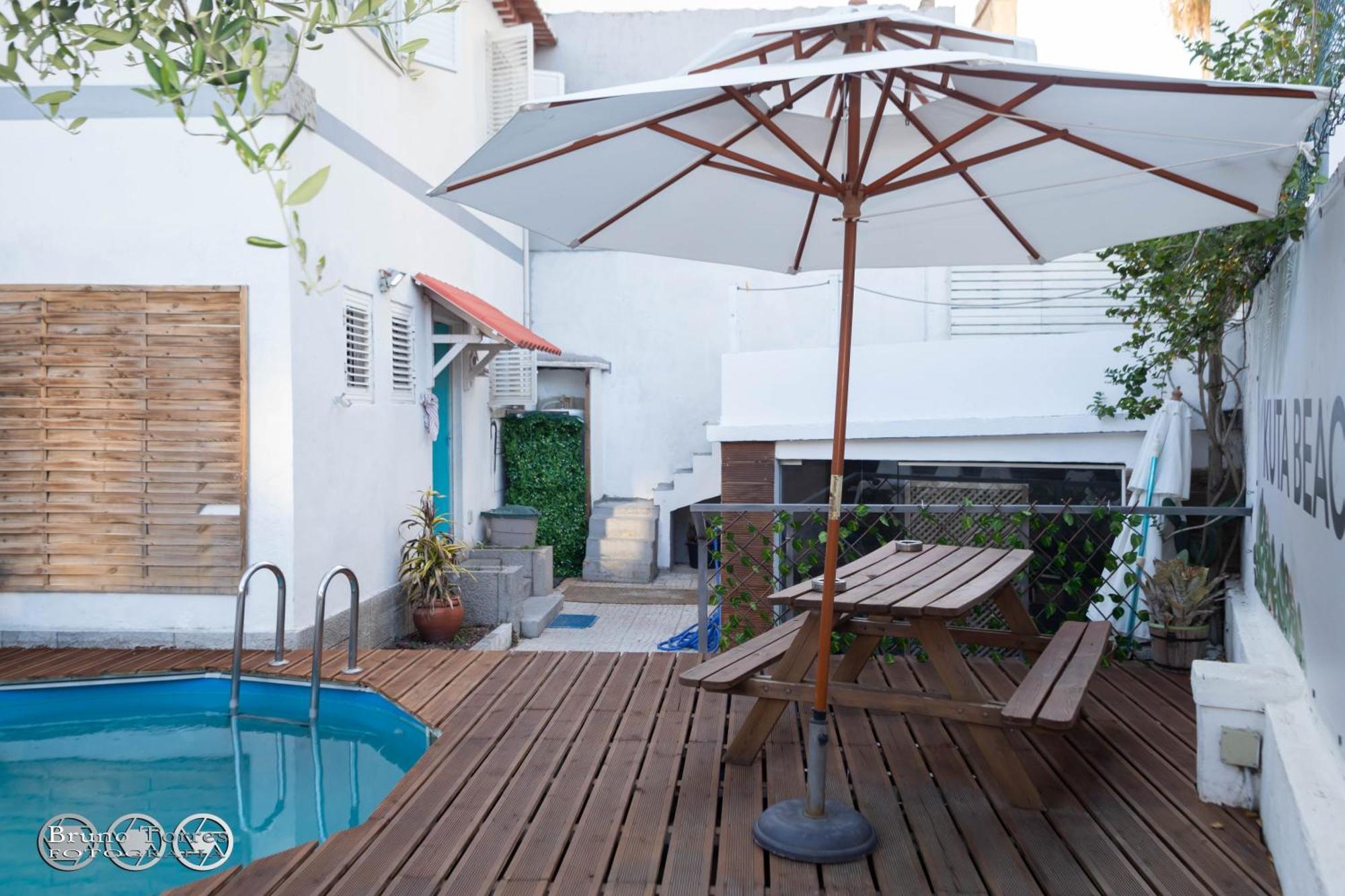 קוסטה דה קפאריקה The Shed Surf Lodge מראה חיצוני תמונה